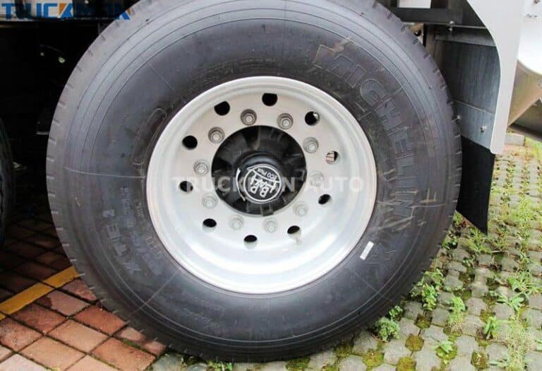 Tanker Trailer Driving System