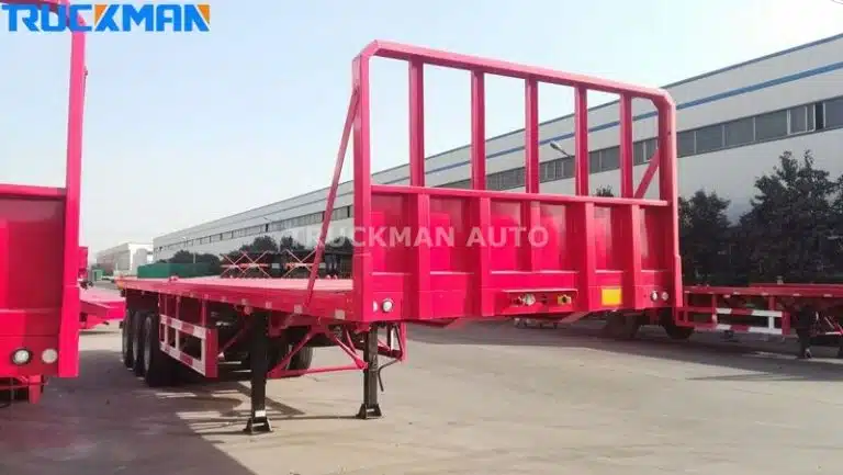 Flatbed container semi-trailer for transport of modern transport equipment