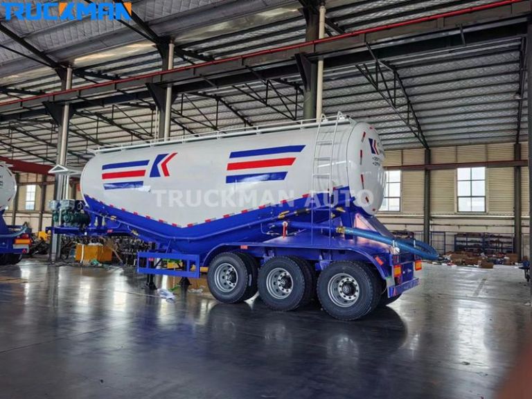 Step-By-Step Process Of Cleaning The Tank