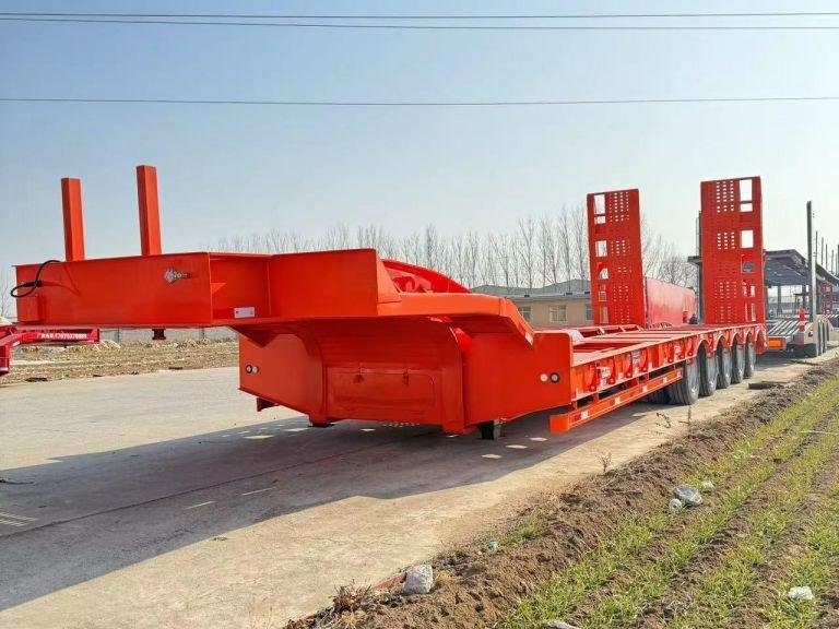 Customized low bed trailers accepted -Truckman Automobile