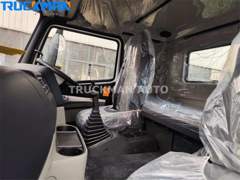 SINOTRUK HOWO NX 6x4 25 Tons Dump Truck Cabin