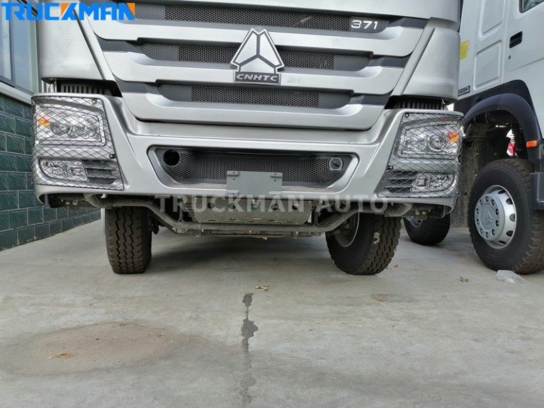 HOWO 371HP Cargo Truck
