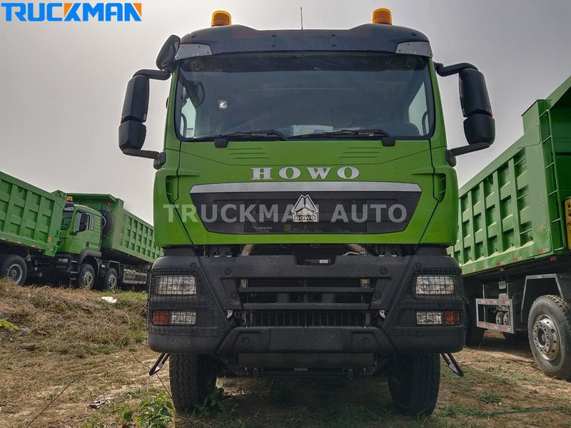 HOWO 12 wheel dump truck