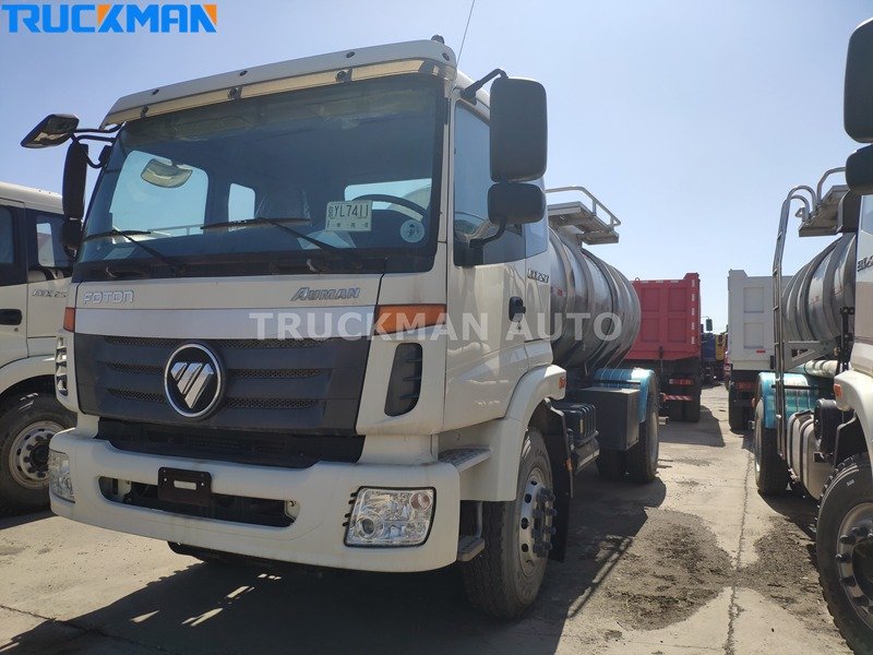 FOTON Vacuum Sewage Truck