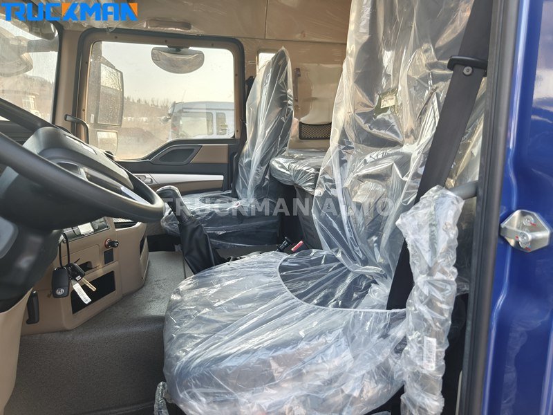HOWO truck cabin