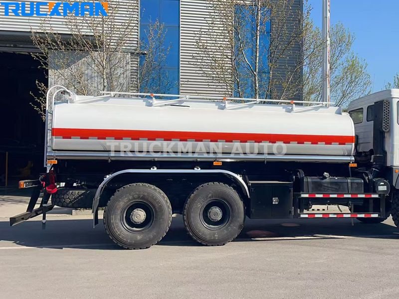 BEIBEN oil tanker truck