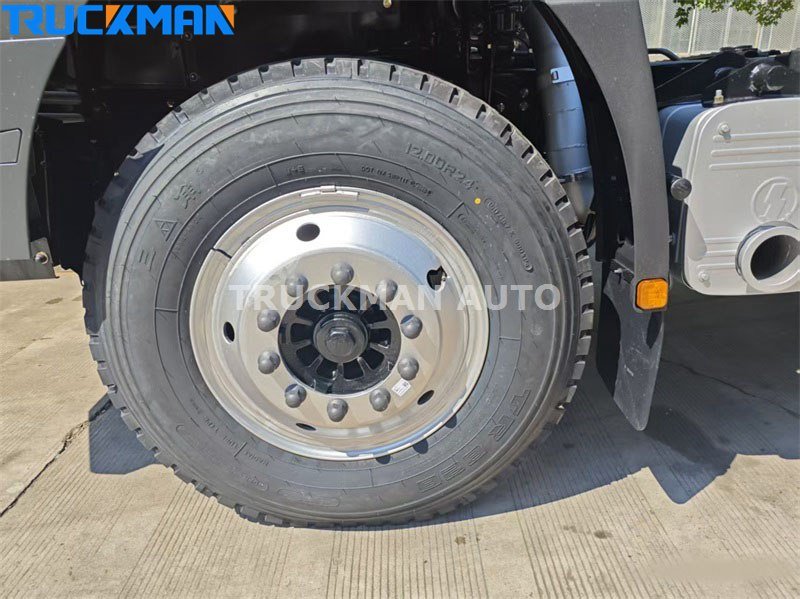 truck tire
