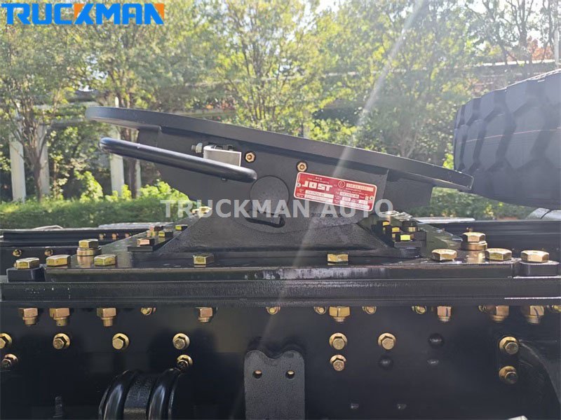 truck saddle